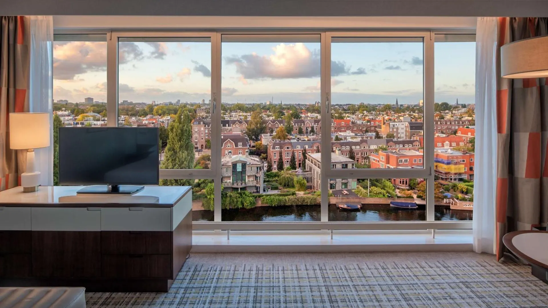 Hilton Amsterdam Hotel