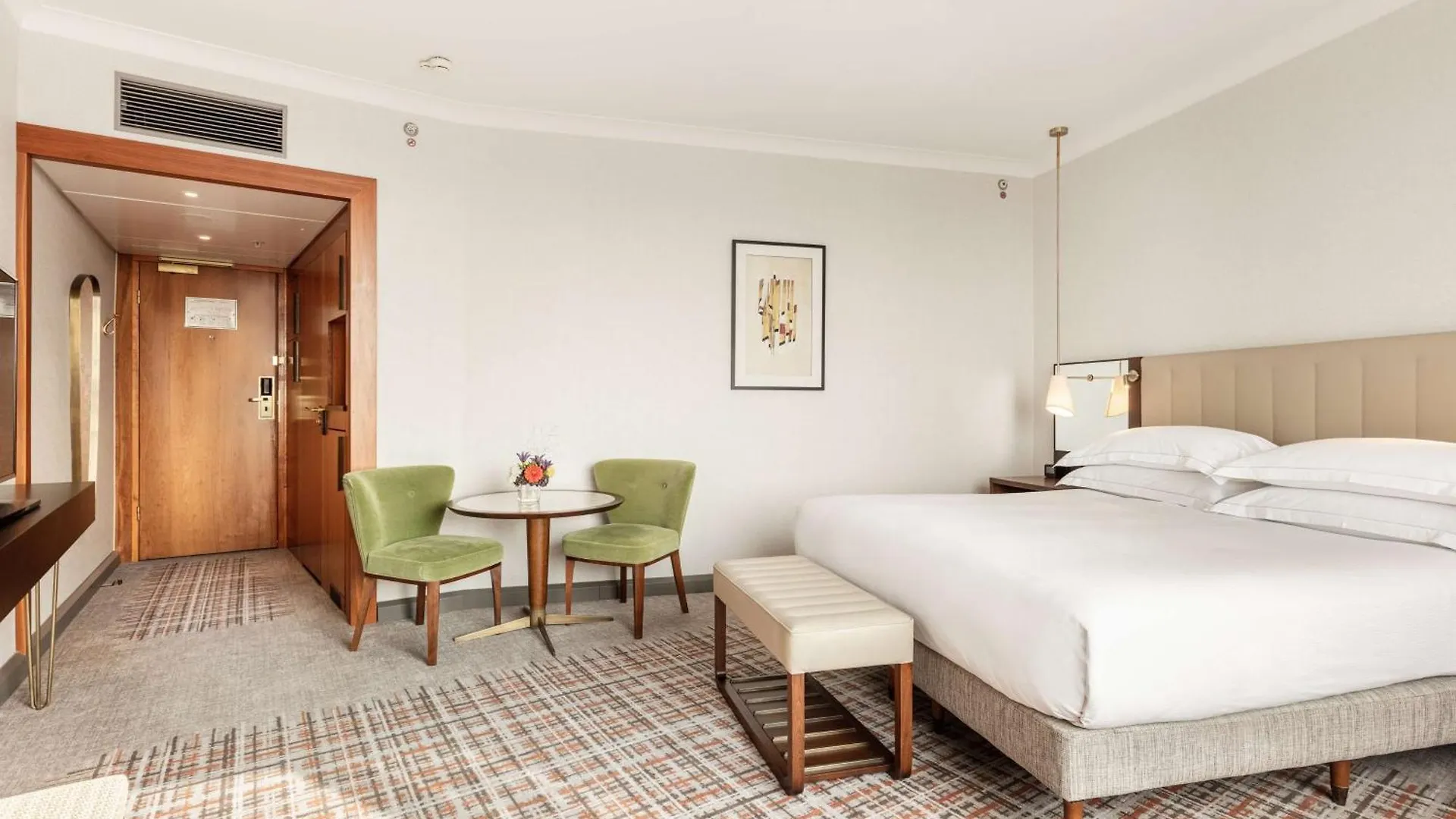 Hilton Amsterdam Hotel 5*,