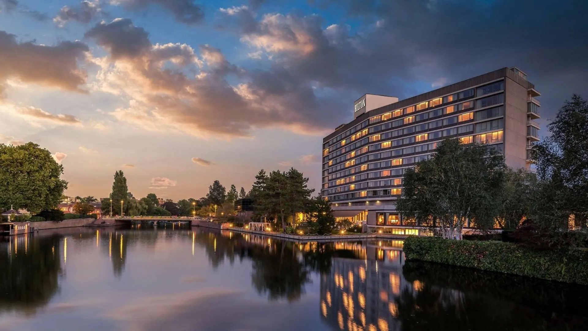Hilton Amsterdam contacts